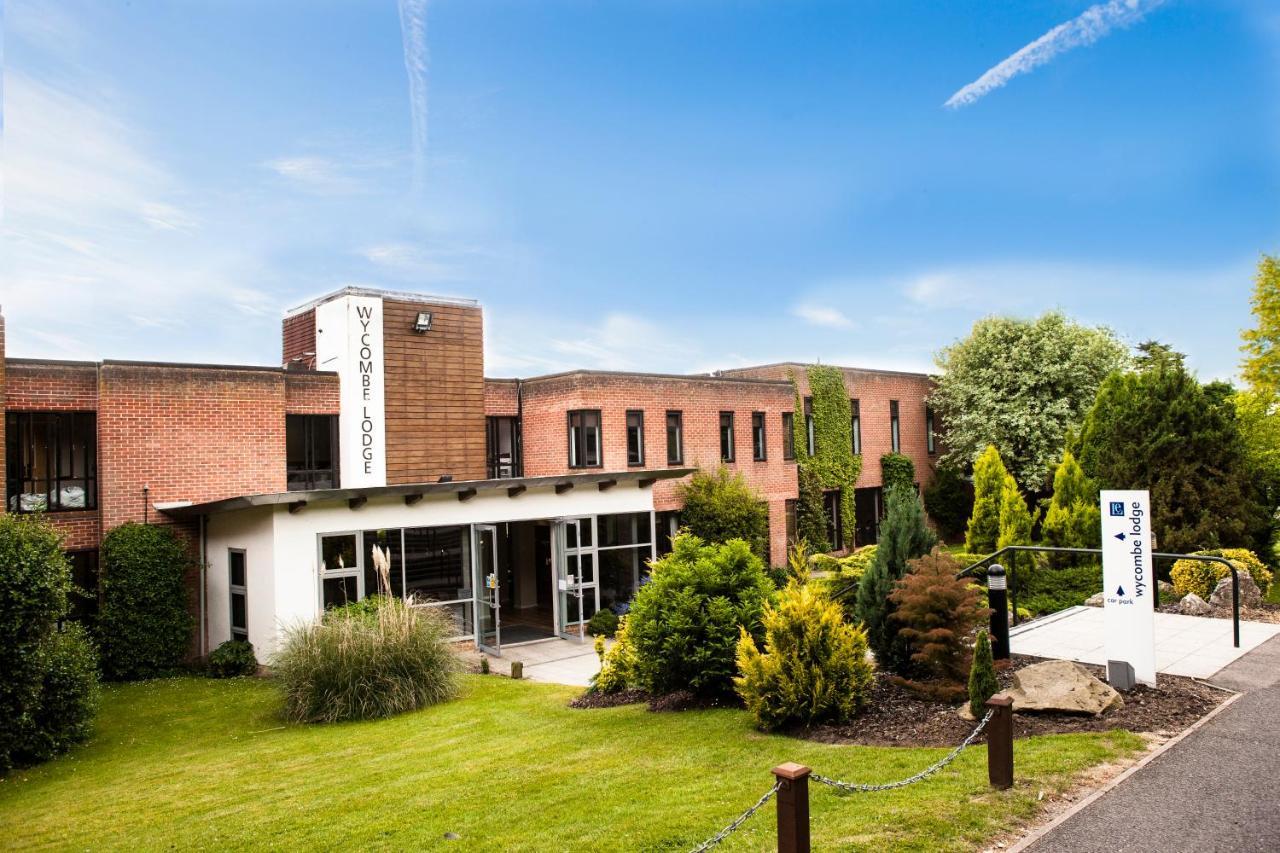 Hotel Lane End High Wycombe Exteriér fotografie